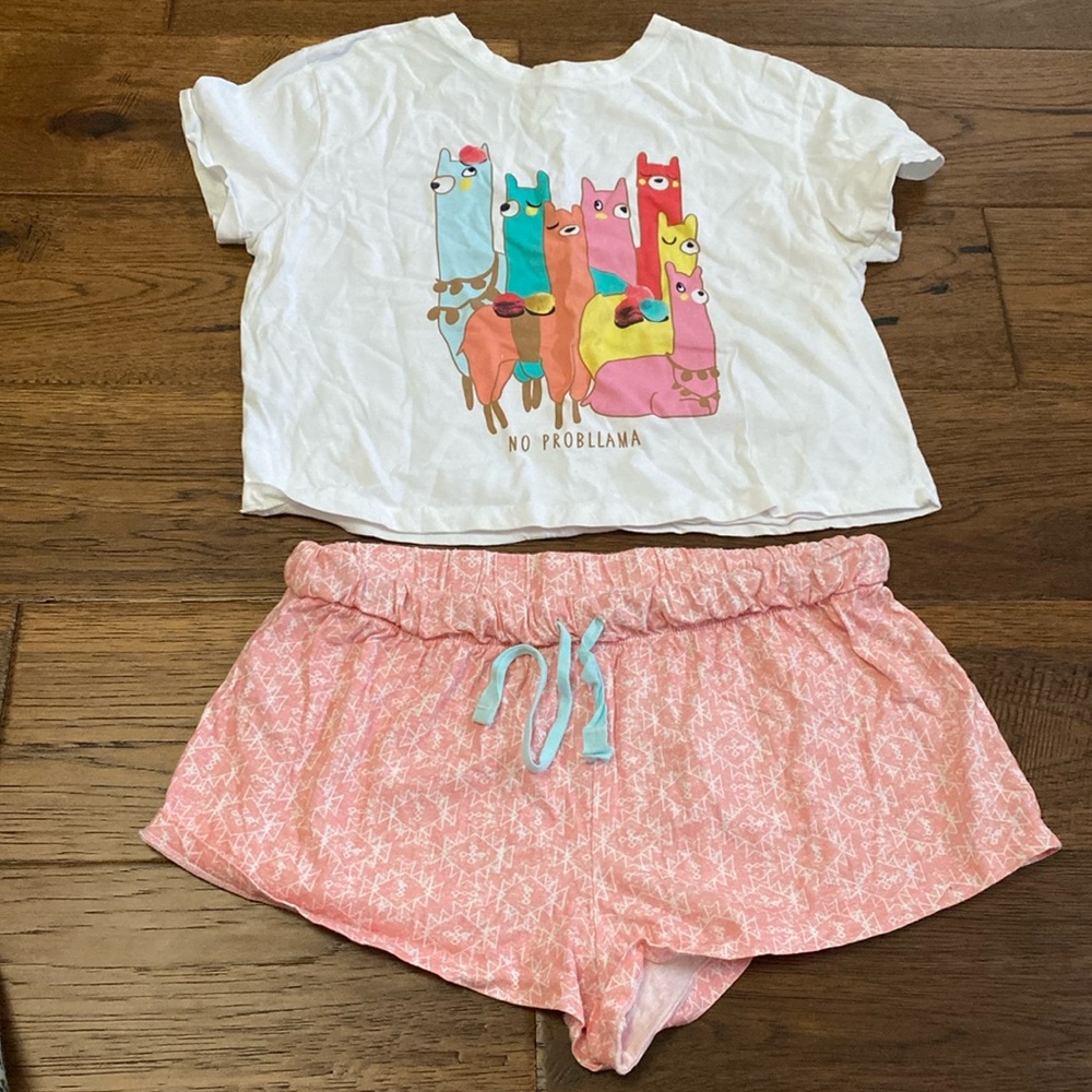 Forever 21 llama pajama set